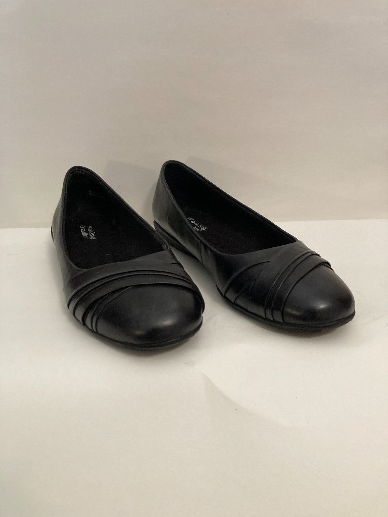 Walking Cradle Black Leather Flats Size 10ww